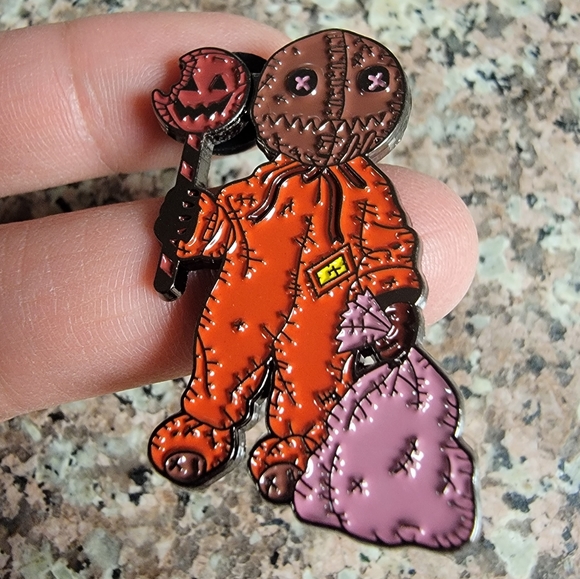 *2 for $13* Trick 'R Treater Sam Halloween Enamel Pin - Picture 2 of 3